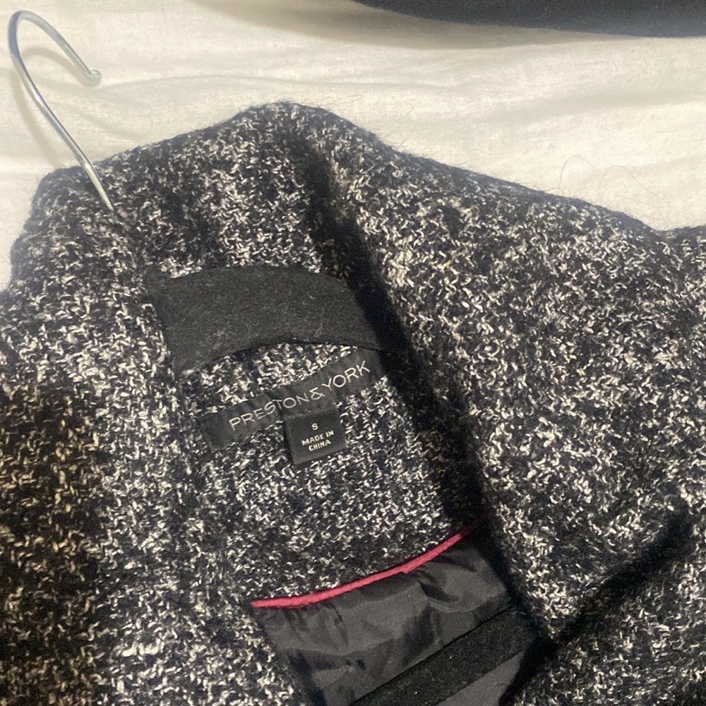 Fancy jacket - Picture 4 of 5